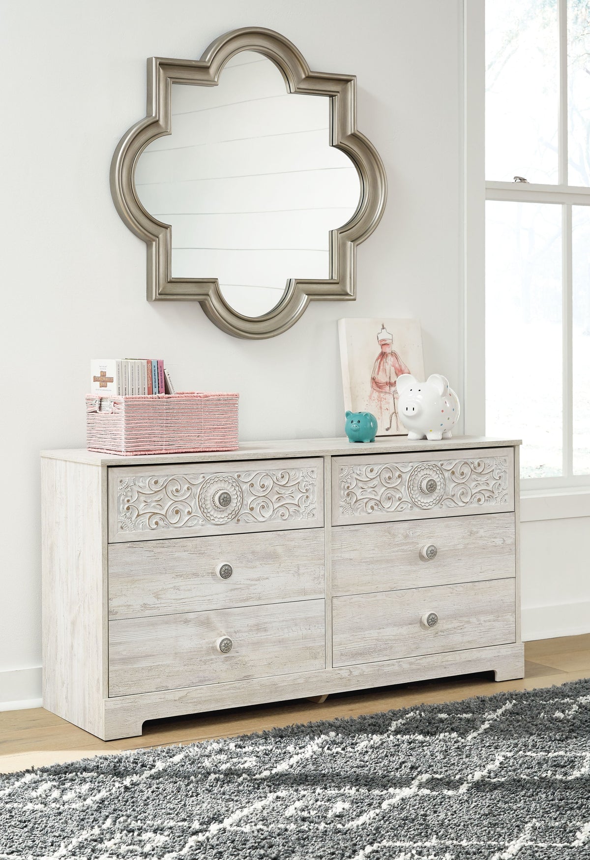 Paxberry - Six Drawer Dresser - Weatherworn - Whitewash