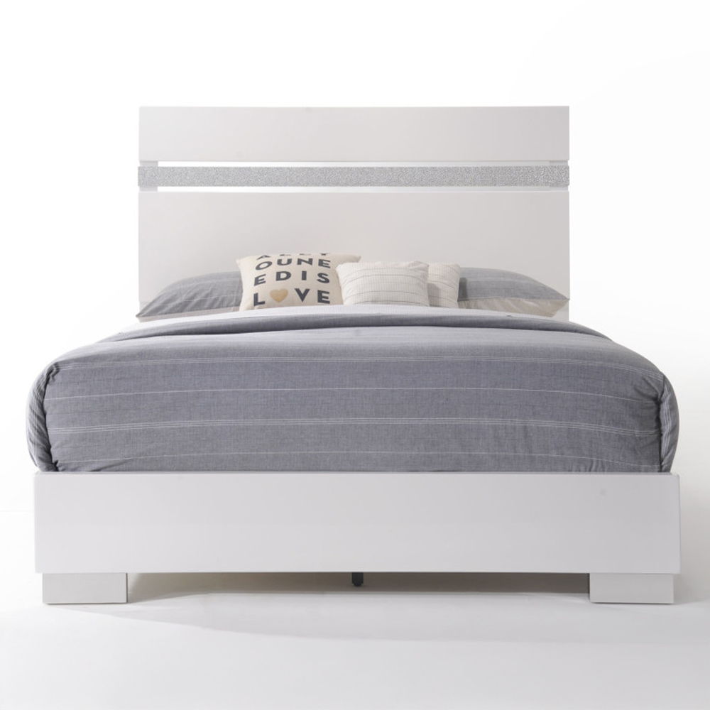 Naima II - Bed