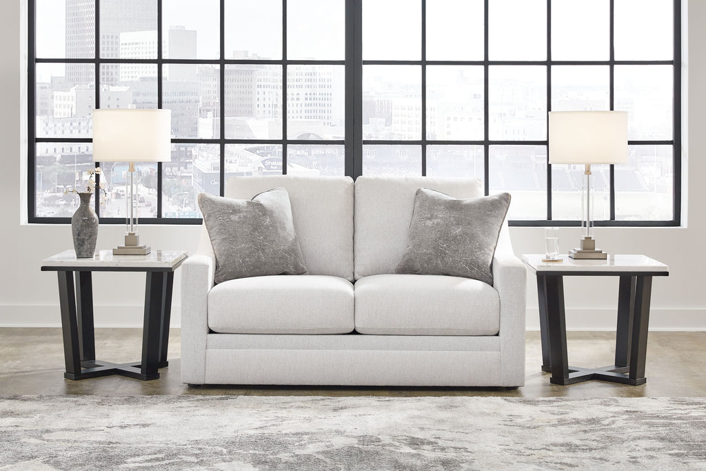 Maitelynn - Loveseat - Chalk
