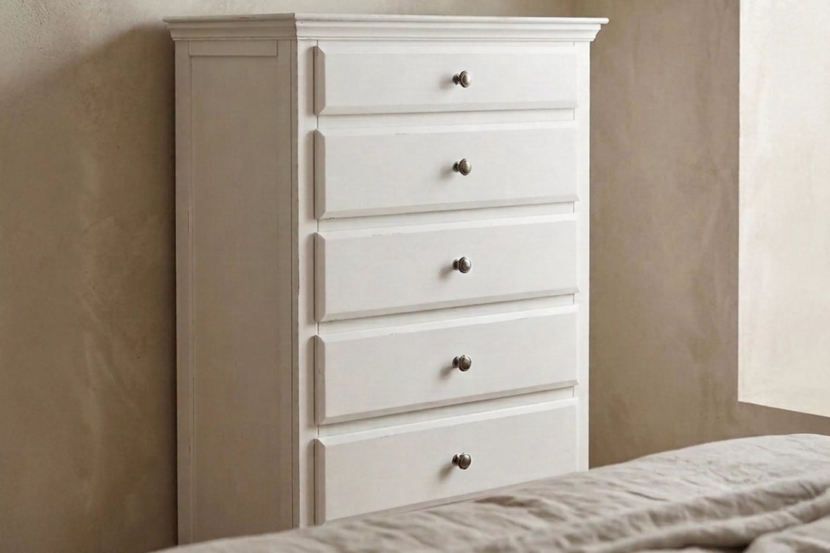 Chest – White (F4352)