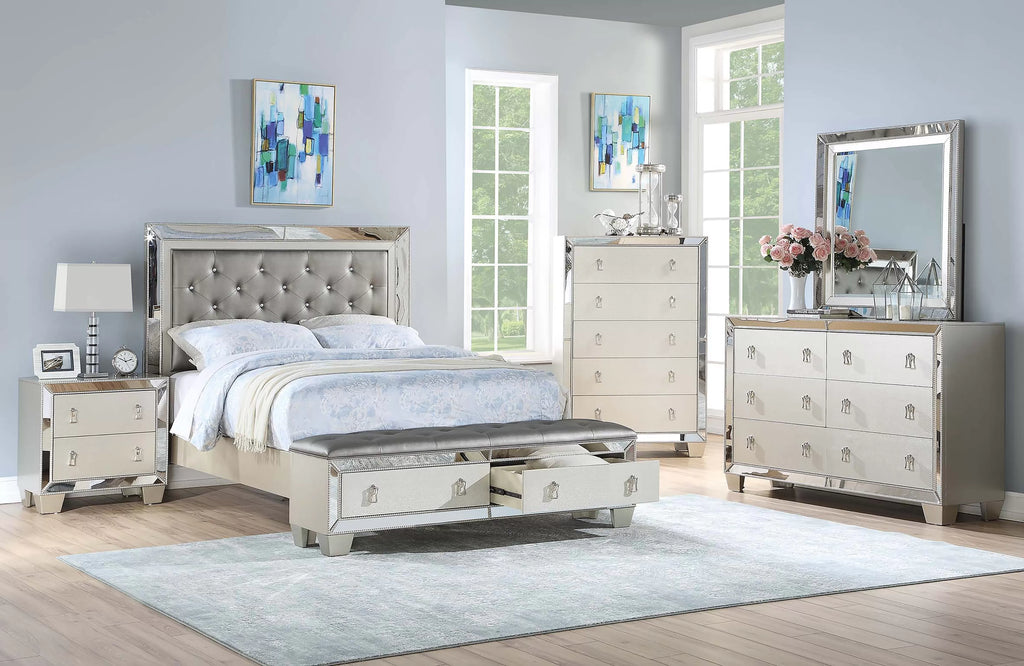 Chest (F4984)