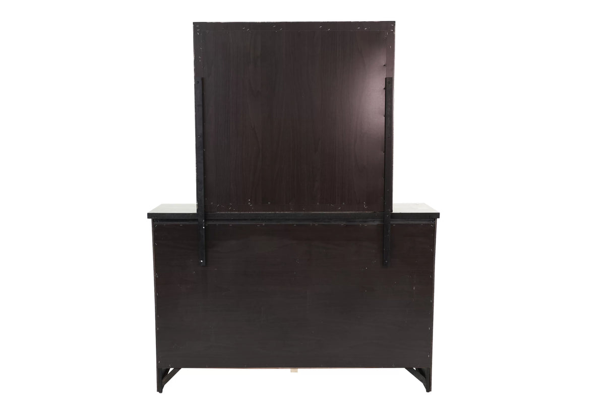 Dresser (F5478)