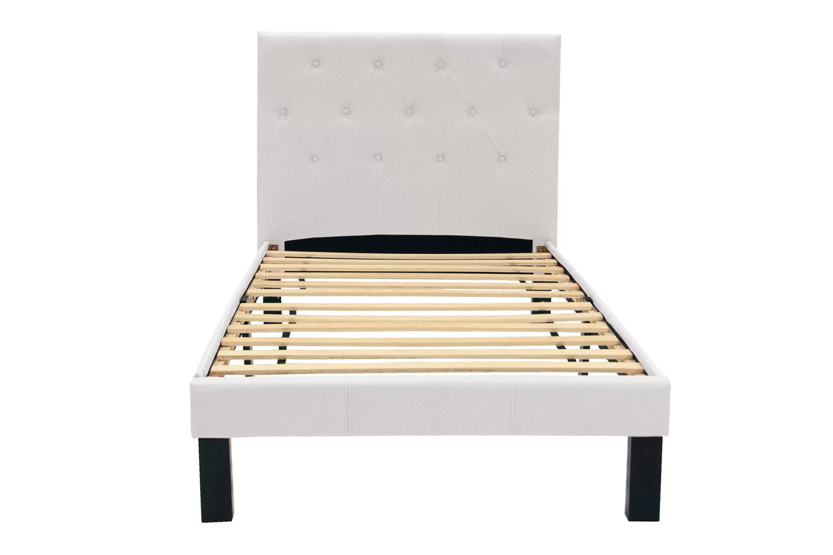Bed – White (F9416)